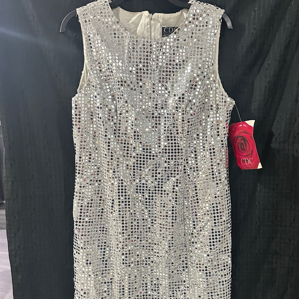 CDC Evenings Caren Desiree Silver Sequin Formal Dress Women’s Size 14 NWT